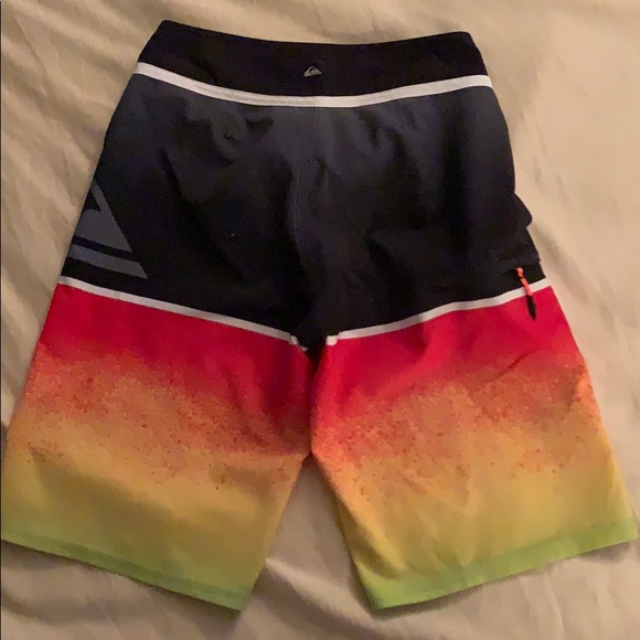 Quicksilver Trunks - Picture 4 of 6